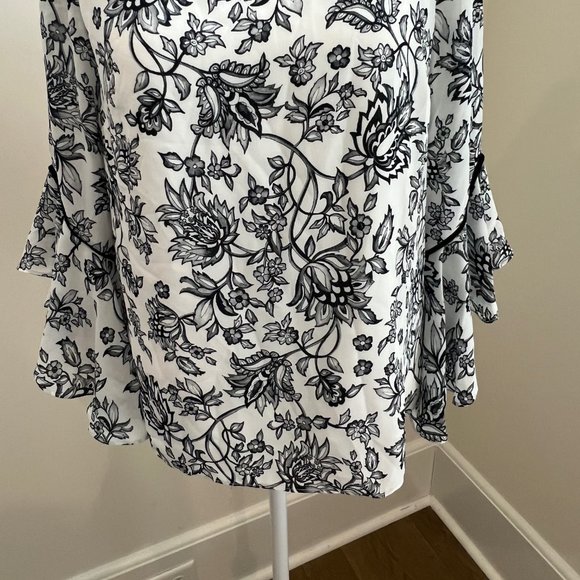 White House Black Market blouse top size 0 - Picture 3 of 6